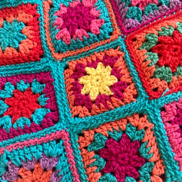 Colorful hand knit Crocheted Bag - Picture 6 of 11